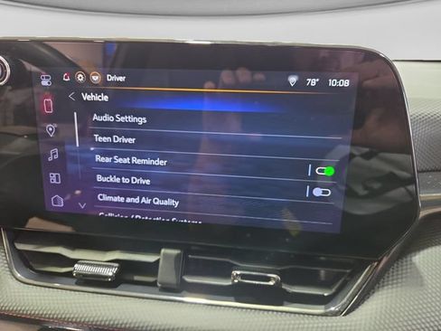 Used 2025 Chevrolet Equinox RS w/ Safety and Technology Package AWD/4WD image 37