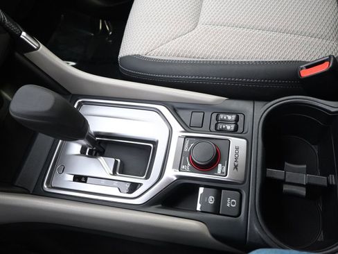 Used 2023 Subaru Forester Premium image 31