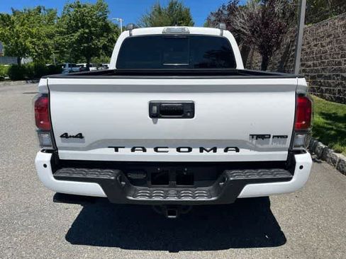 Certified 2021 Toyota Tacoma TRD Pro AWD/4WD image 40