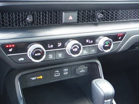 Used 2025 Honda CR-V EX image 22