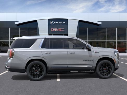 New 2026 GMC Yukon Denali w/ Sun & Power Step Package RWD image 5