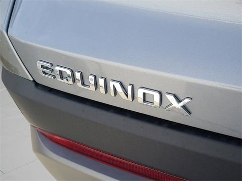 New 2026 Chevrolet Equinox LT image 25