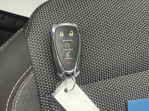 Used 2018 Chevrolet Traverse LT image 37