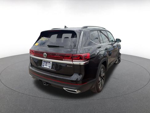 Used 2026 Volkswagen Atlas SE AWD/4WD image 5