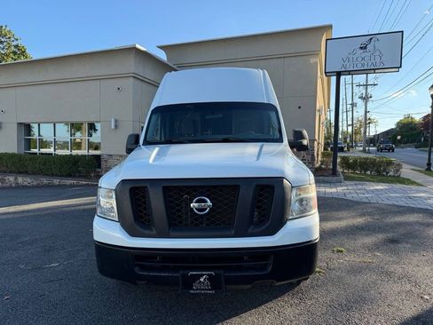 Used 2014 Nissan NV 2500 S image 2