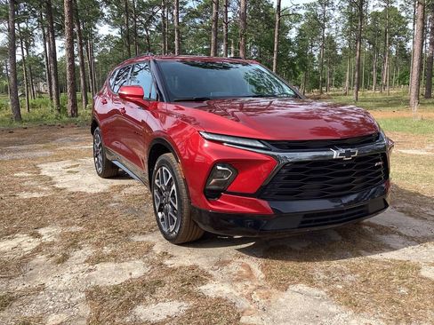 Used 2023 Chevrolet Blazer RS w/ Driver Confidence II Package FWD image 5