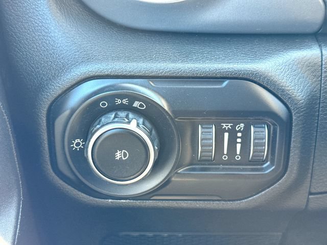 Used 2021 Jeep Wrangler Unlimited Sport AWD/4WD image 18