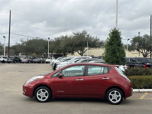 Used 2013 Nissan Leaf SV w/ LED & Quick Charge Pkg image 4