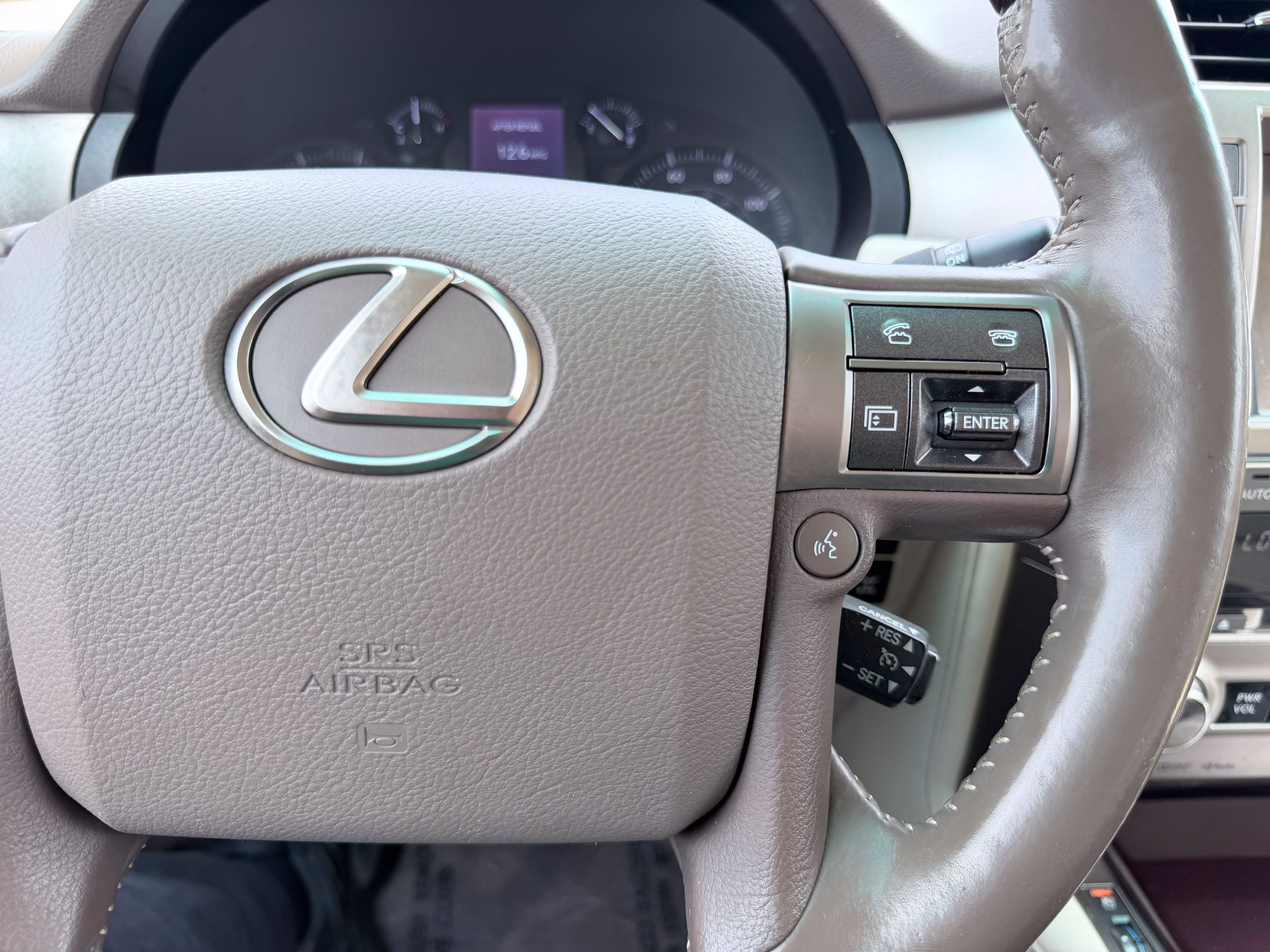 Used 2019 Lexus GX 460 Premium w/ Premium Package AWD/4WD image 36