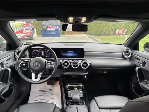 Used 2022 Mercedes-Benz CLA 250 4MATIC image 15