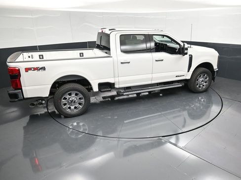 New 2026 Ford F250 Lariat w/ Lariat Premium Package AWD/4WD image 43