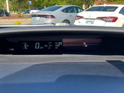 Used 2011 Toyota Prius Four w/ Solar Roof Pkg image 22