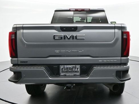 Used 2025 GMC Sierra 3500 Denali Ultimate AWD/4WD image 6