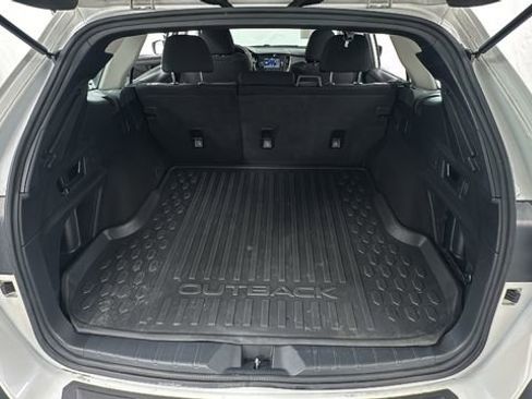 Used 2021 Subaru Outback 2.5i image 15