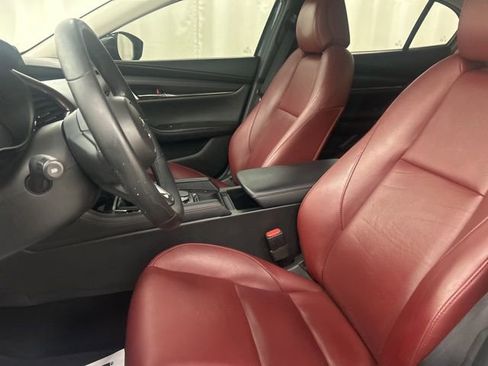 Used 2023 MAZDA MAZDA3 s image 8