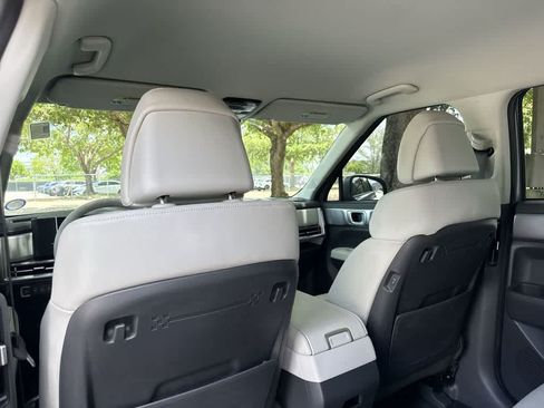 Used 2024 Hyundai Santa Fe SEL FWD image 23