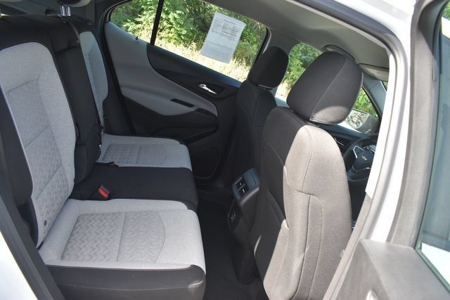Certified 2022 Chevrolet Equinox LS w/ Driver Confidence II Package AWD/4WD image 14