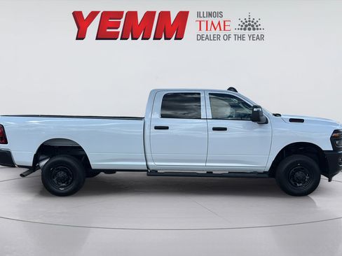 Used 2025 RAM 2500 Tradesman AWD/4WD image 9