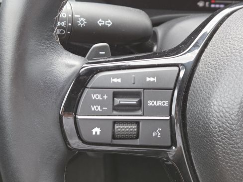 Used 2023 Honda Civic Sport image 32