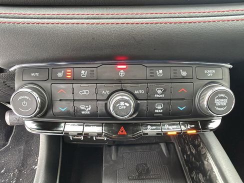 Used 2023 Dodge Durango R/T image 21