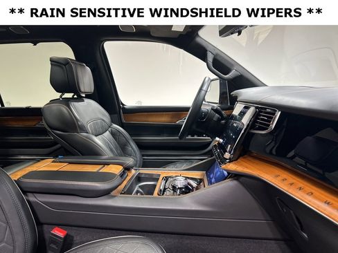 Certified 2024 Jeep Grand Wagoneer L Series III image 25