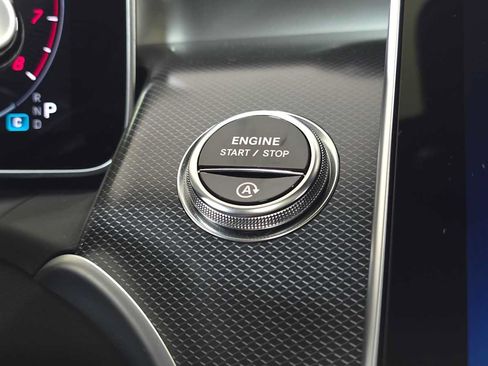 Certified 2026 Mercedes-Benz GLC 300 4MATIC image 36