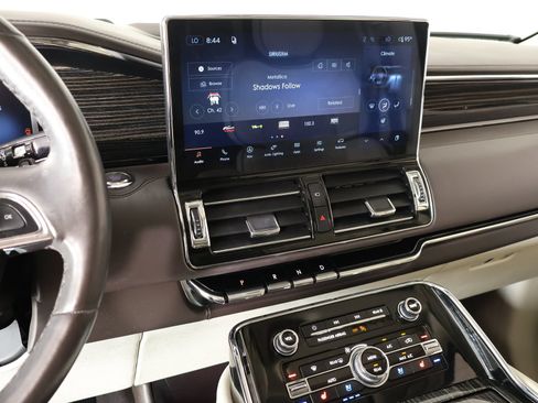 Used 2024 Lincoln Navigator Black Label AWD/4WD image 5