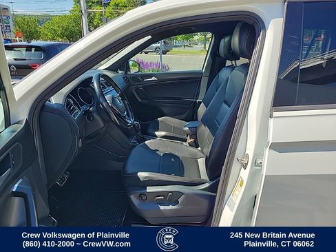 Used 2021 Volkswagen Tiguan SE R-Line AWD/4WD image 13