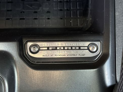 Used 2024 Ford Bronco Wildtrak AWD/4WD image 44