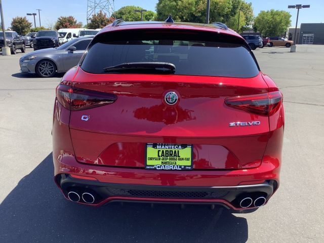 Used 2022 Alfa Romeo Stelvio Quadrifoglio w/ Active Assist Plus Package AWD/4WD image 28