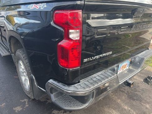 Used 2021 Chevrolet Silverado 1500 LT w/ Bed Protection Package image 11