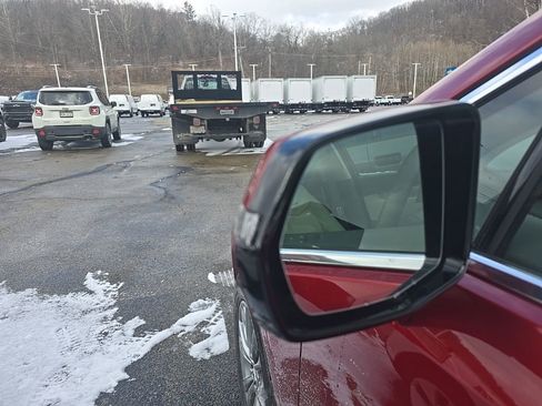 Used 2023 Cadillac XT5 Premium Luxury w/ Technology Package image 11