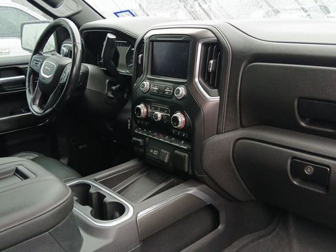 Used 2019 GMC Sierra 1500 AT4 w/ Technology Package image 12
