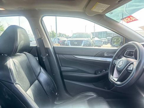 Used 2016 Nissan Maxima 3.5 SL FWD image 15