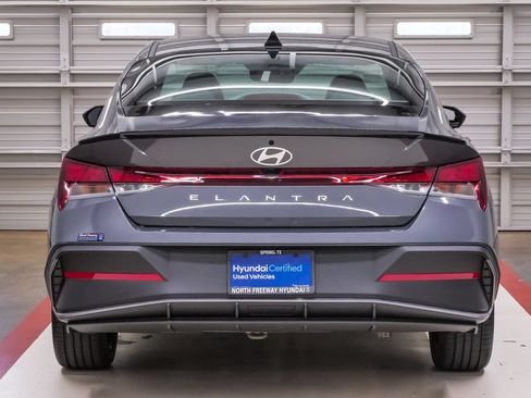 Certified 2026 Hyundai Elantra Sport FWD image 7
