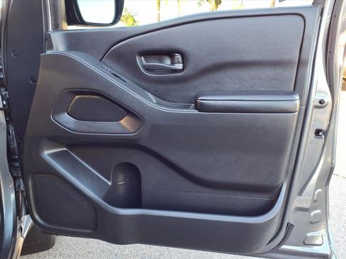 Used 2025 Nissan Frontier S w/ S Utility Package image 24