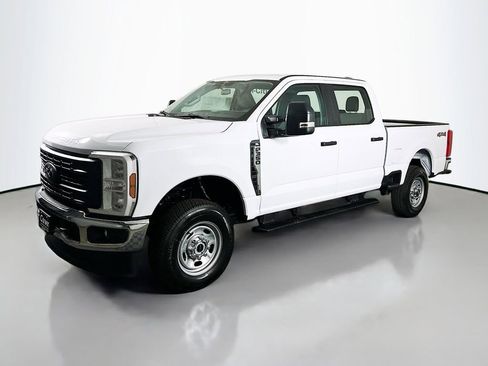 New 2026 Ford F350 XL w/ XL Chrome Package image 5
