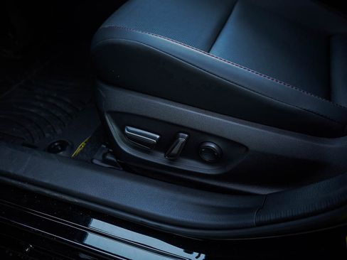 New 2026 Toyota Prius XSE Premium image 20