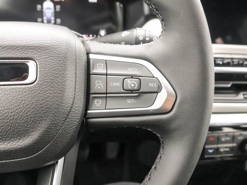 New 2026 Jeep Compass Limited w/ Sun, Sound & Navigation Group AWD/4WD image 26