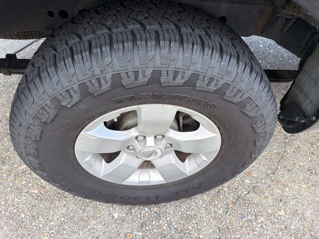 Used 2013 Nissan Frontier SV RWD image 16