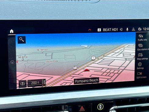 Used 2022 BMW M4 xDrive Competition w/ Executive Package image 15