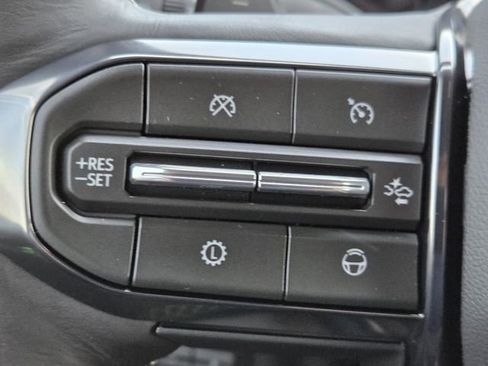 New 2026 GMC Yukon Denali Ultimate AWD/4WD image 21