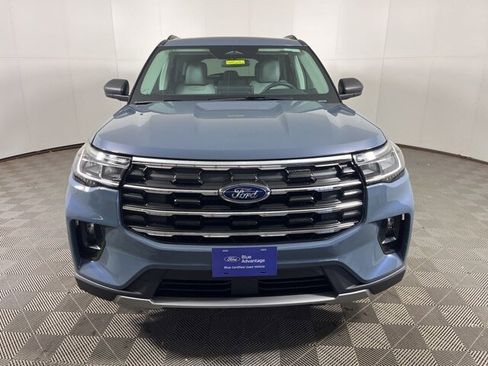 Certified 2025 Ford Explorer Active w/ Active Comfort Package image 2