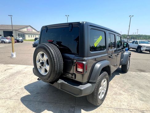 Used 2021 Jeep Wrangler Unlimited Sport image 5