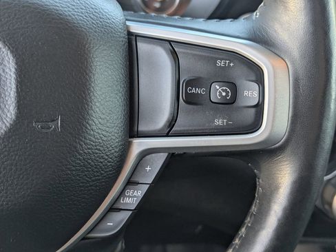 Used 2020 RAM 1500 Big Horn AWD/4WD image 22
