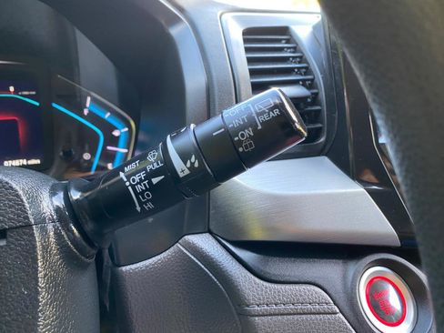 Used 2019 Honda Odyssey EX image 60