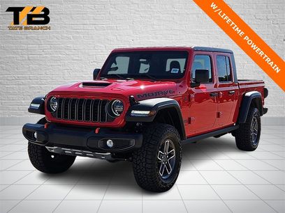 New 2025 Jeep Gladiator Mojave w/ Convenience Group