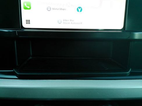 Used 2025 Ford F250 XLT image 44