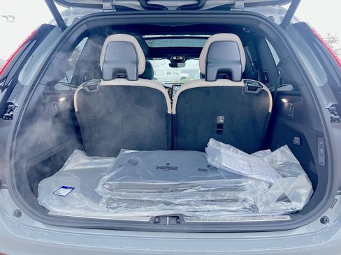 New 2026 Volvo XC90 B6 Ultra image 26