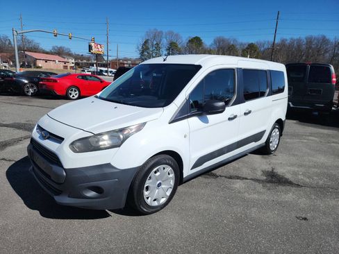 Used 2018 Ford Transit Connect XL image 2